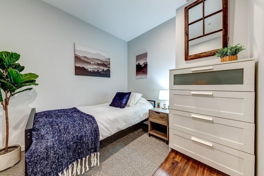 809 555 Abbott Street Vancouver, BC - 23