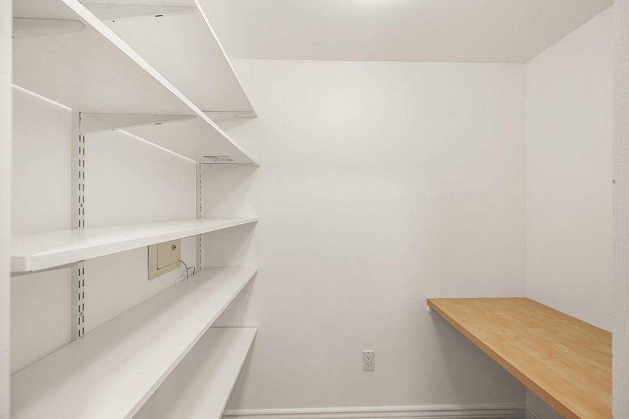 206 688 E 16th Avenue Vancouver, BC - 26