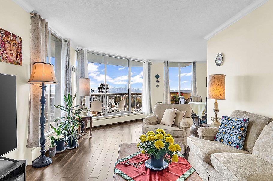 1609 2024 Fullerton Avenue North Vancouver, BC - 3