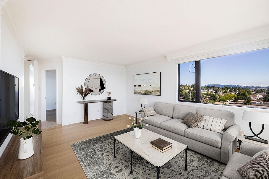 1202 444 Lonsdale Avenue North Vancouver, BC - 3