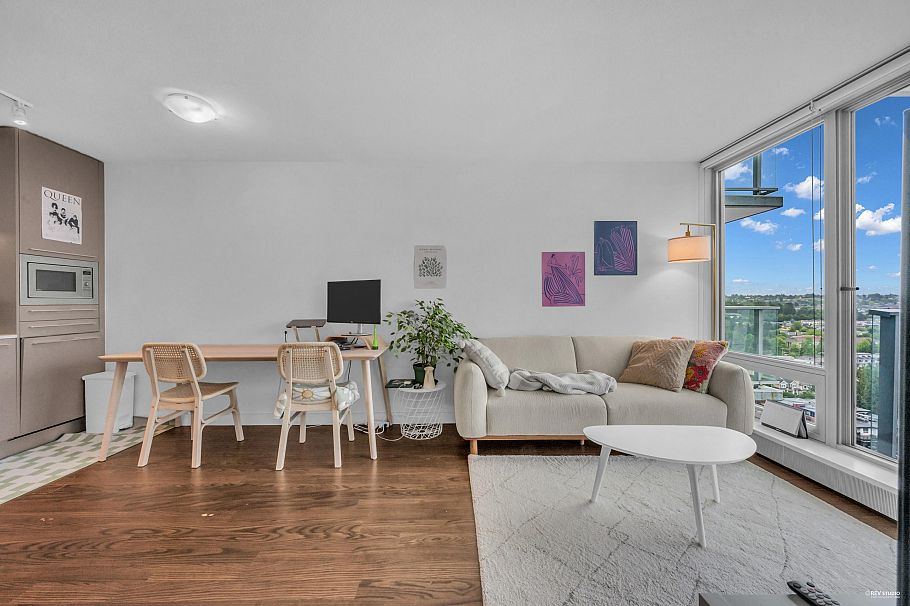 2205 8031 Nunavut Lane Vancouver, BC - 7