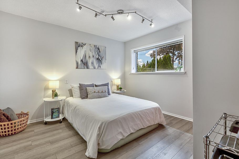 3609 E 29th Avenue Vancouver, BC - 28