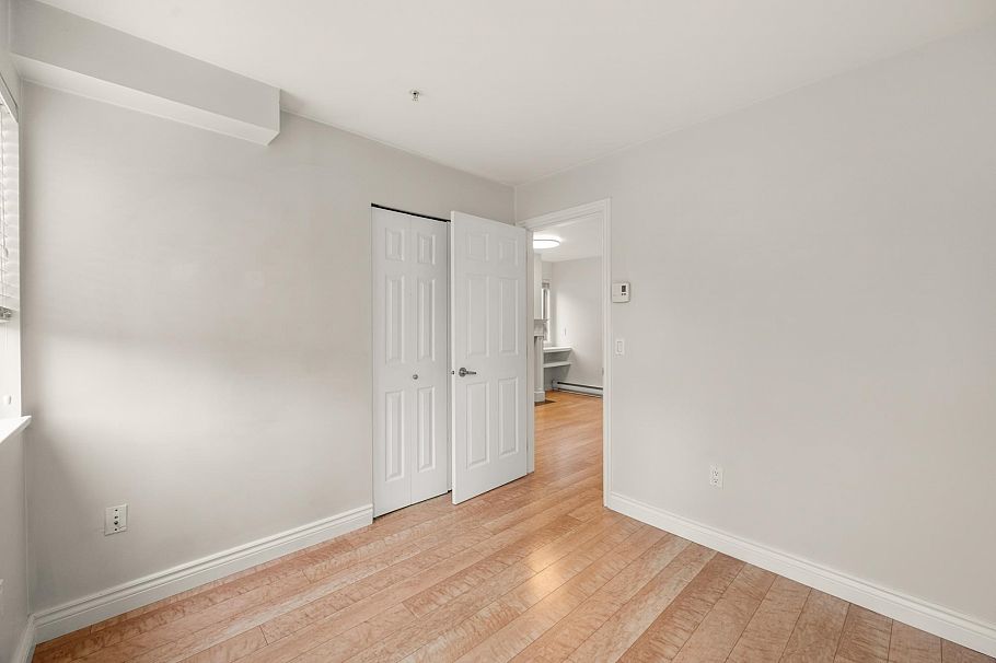 206 688 E 16th Avenue Vancouver, BC - 18