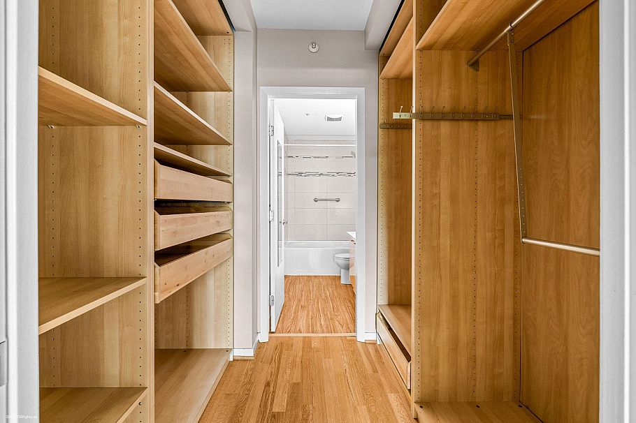 207 2228 Marstrand Avenue Vancouver, BC - 17