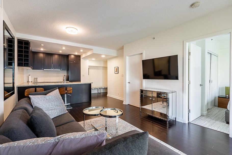 810 821 Cambie Street Vancouver, BC - 1