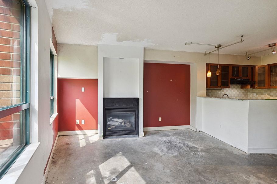 301 55 Alexander Street Vancouver, BC - 8