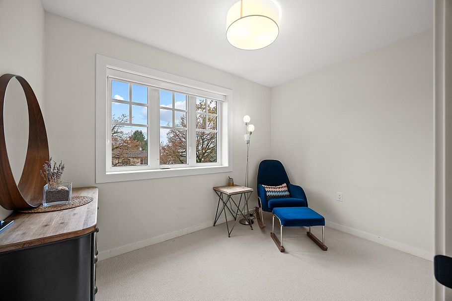 908 E 17th Avenue Vancouver, BC - 18