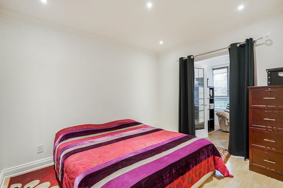 302 1177 Hornby Street Vancouver, BC - 15