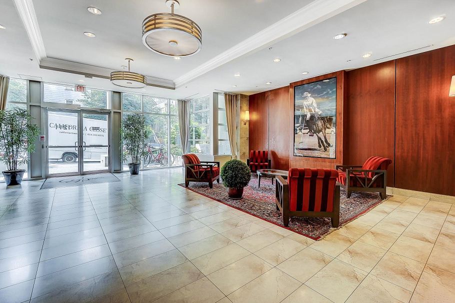 903 1211 Melville Street Vancouver, BC - 18