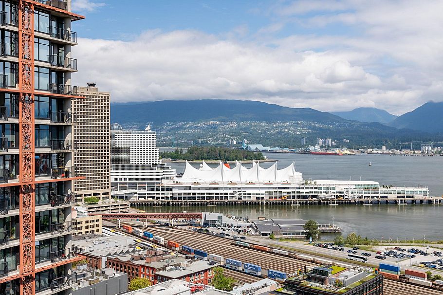 2705 108 W Cordova Street Vancouver, BC - 23