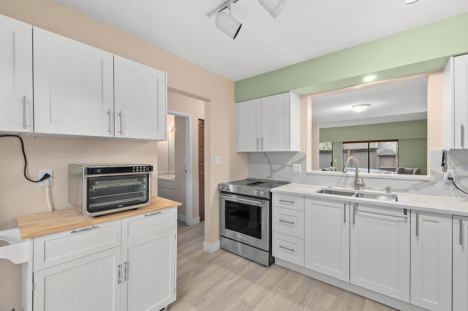 1998 Purcell Way North Vancouver, BC - 5