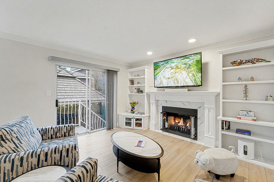 2890 Tempe Knoll Drive North Vancouver, BC - 17