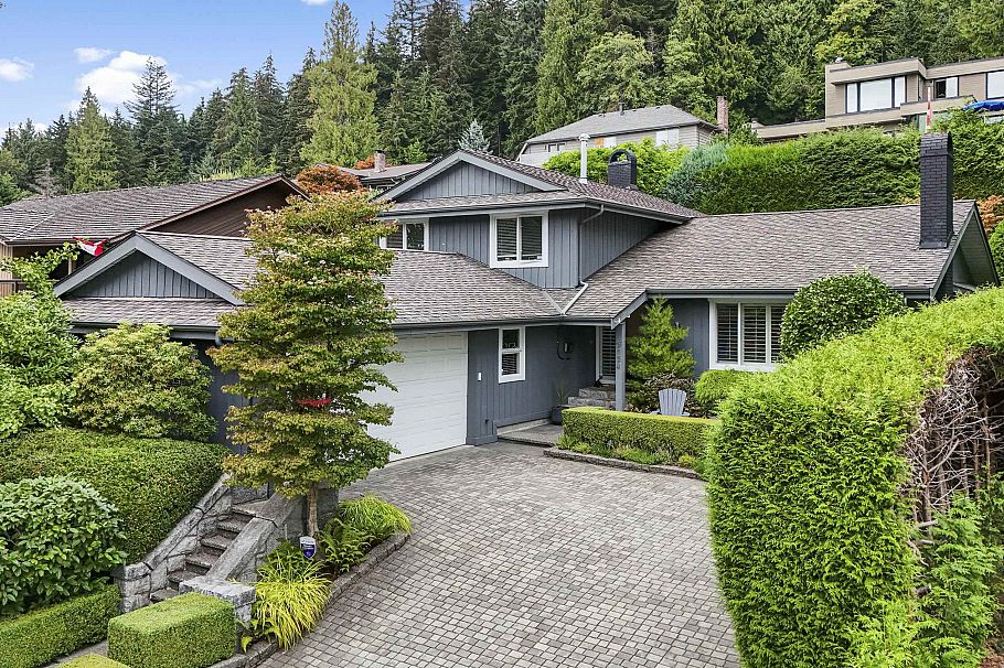 5154 Ranger Avenue North Vancouver, BC - 1