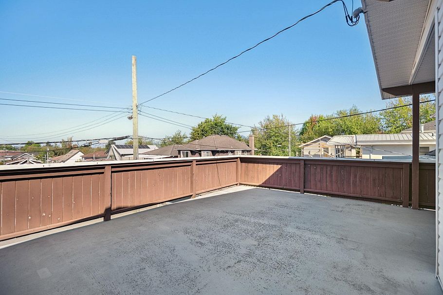 3849 Windermere Street Vancouver, BC - 13