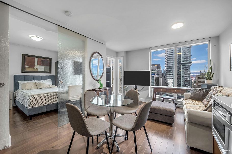 1602 535 Smithe Street Vancouver, BC - 1