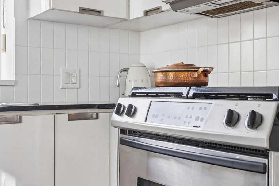 605 151 W 2nd Street North Vancouver, BC - 11