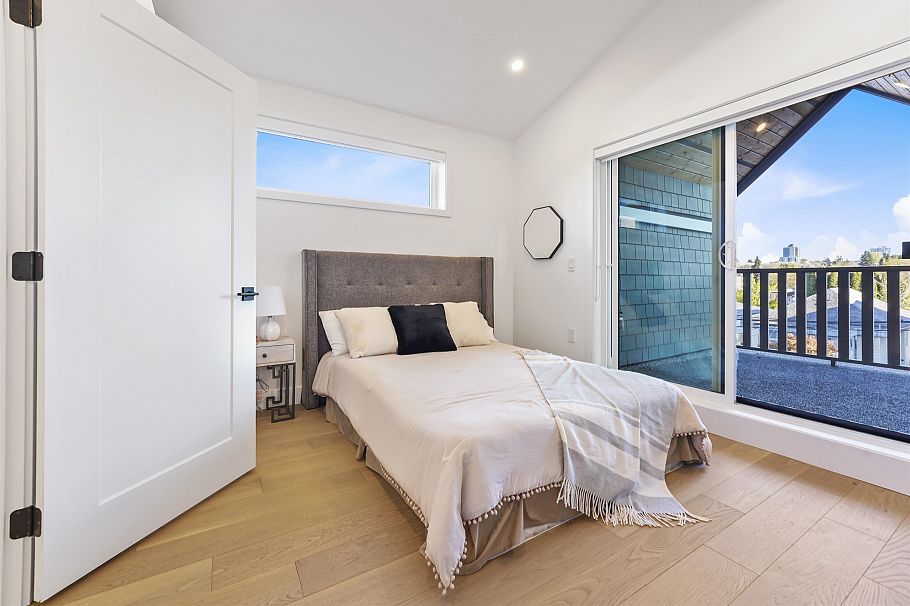 2 1322 E 13th Avenue Vancouver, BC - 27