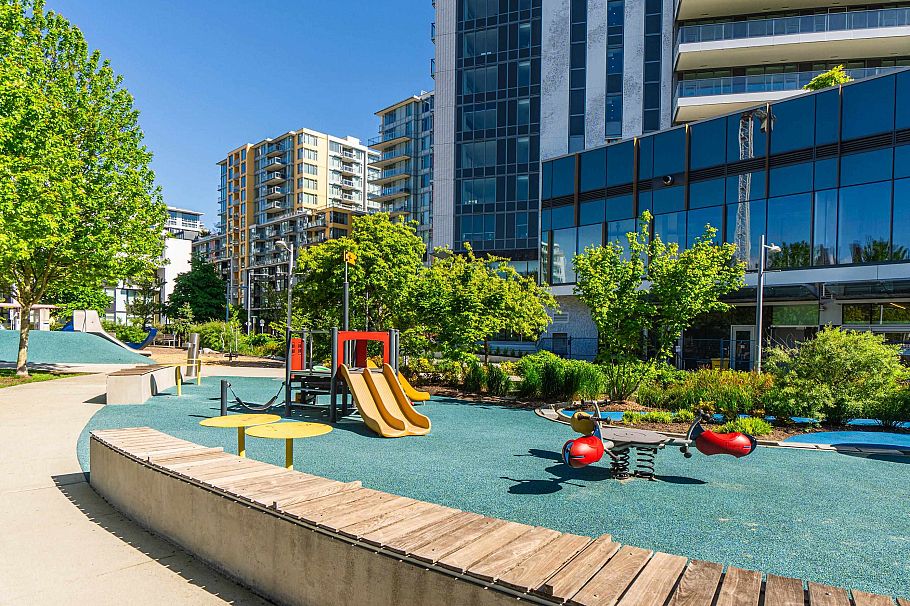 582 8608 Hazelbridge Way Richmond, BC - 28