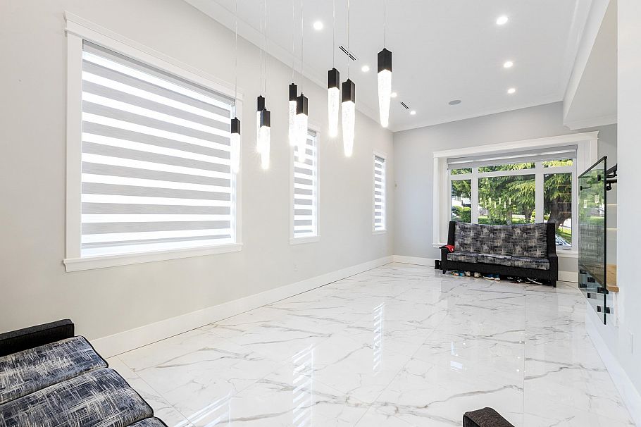 8007 Bradley Avenue Burnaby, BC - 6