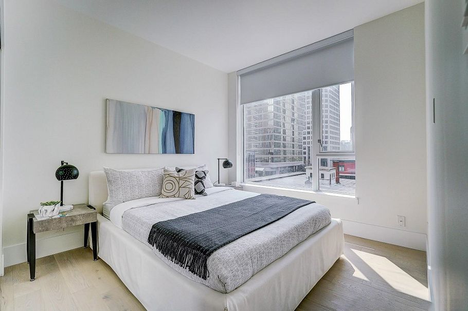 903 1211 Melville Street Vancouver, BC - 9