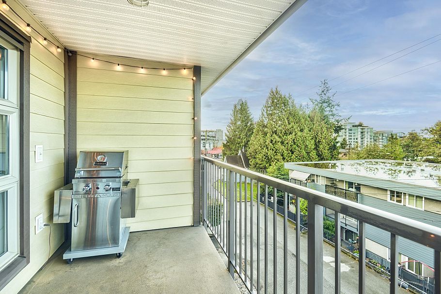 305 235 W 4th Street North Vancouver, BC - 18