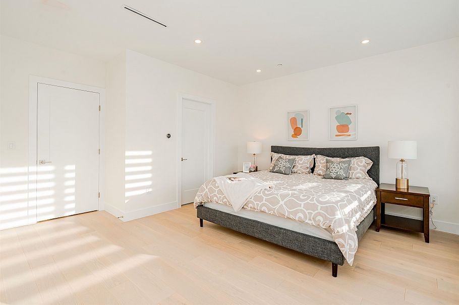 3321 W 37th Avenue Vancouver, BC - 14