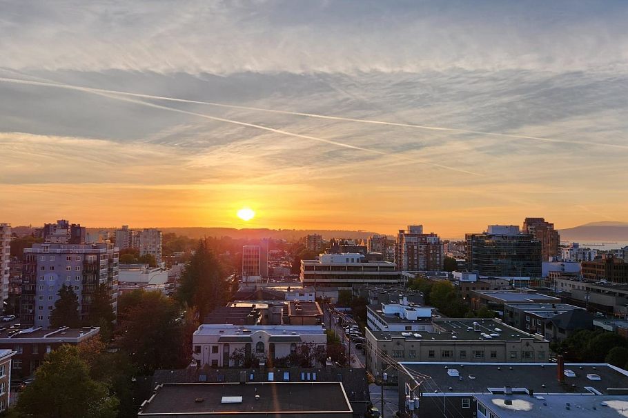 1102 1333 W 11th Avenue Vancouver, BC - 2