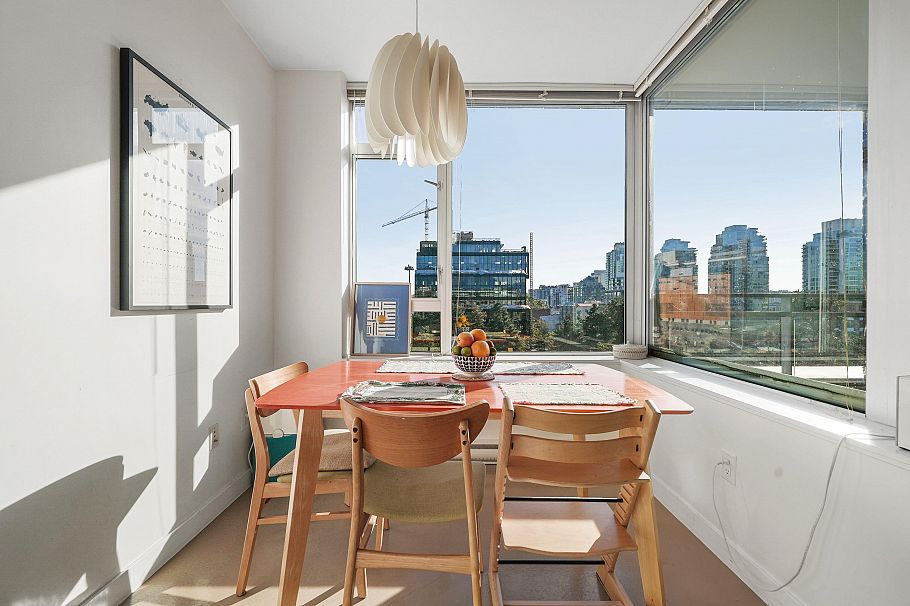 715 221 Union Street Vancouver, BC - 6