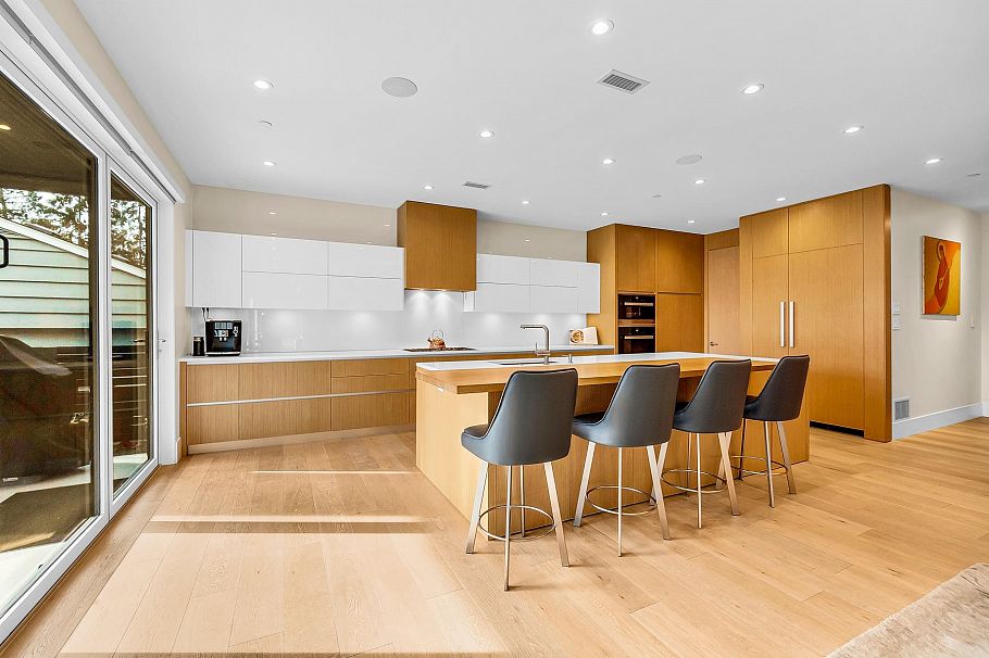 5141 Sarita Avenue North Vancouver, BC - 11