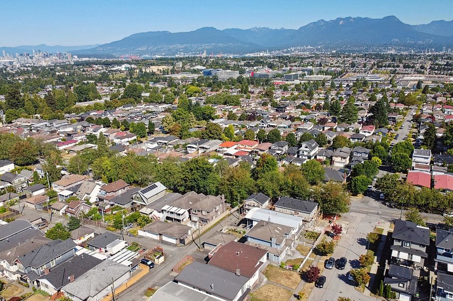 3849 Windermere Street Vancouver, BC - 37