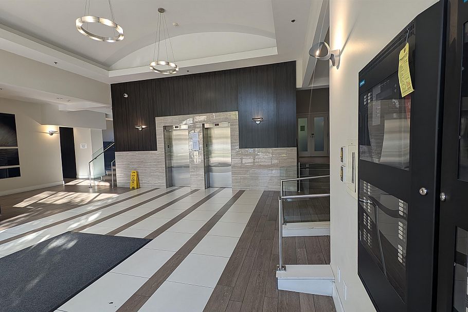 209 1188 Richards Street Vancouver, BC - 8