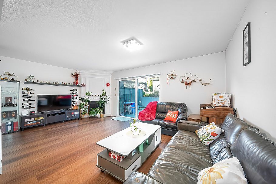 72 3180 E 58th Avenue Vancouver, BC - 8