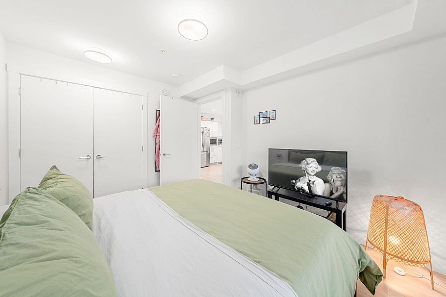 402 1519 Crown Street Vancouver, BC - 20