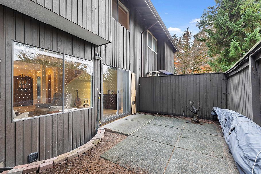 1998 Purcell Way North Vancouver, BC - 15