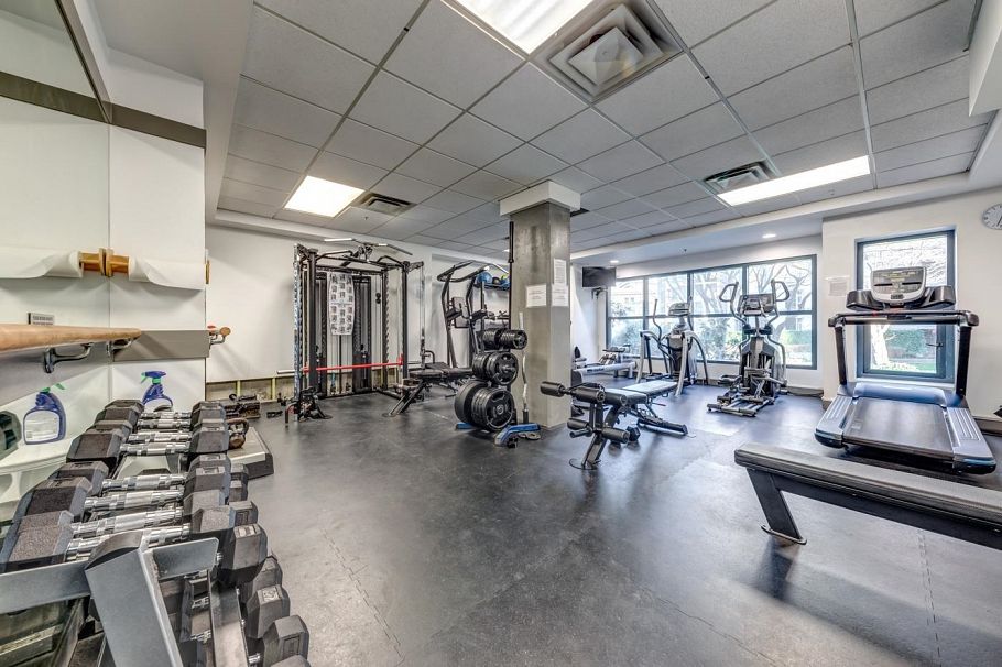 809 555 Abbott Street Vancouver, BC - 31