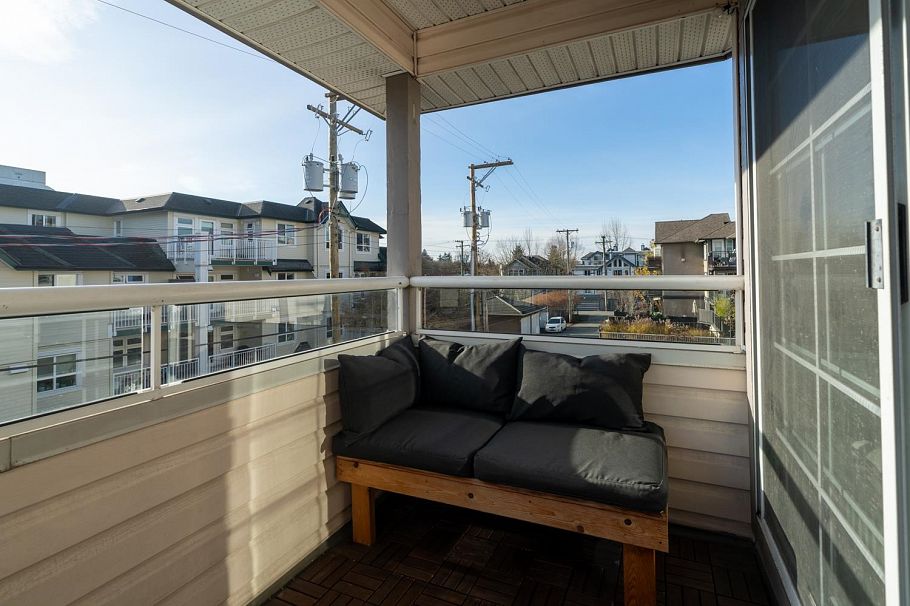 305 1950 E 11 Avenue Vancouver, BC - 25