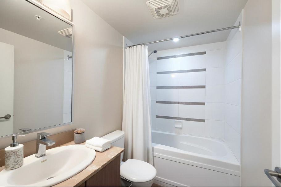 2201 977 Mainland Street Vancouver, BC - 12