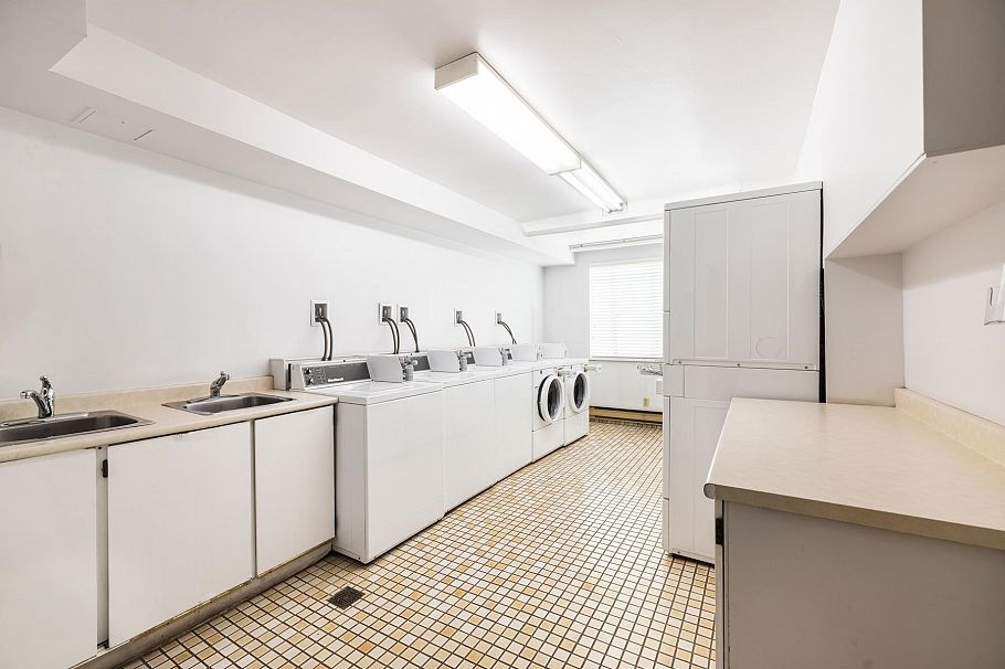 1202 444 Lonsdale Avenue North Vancouver, BC - 25