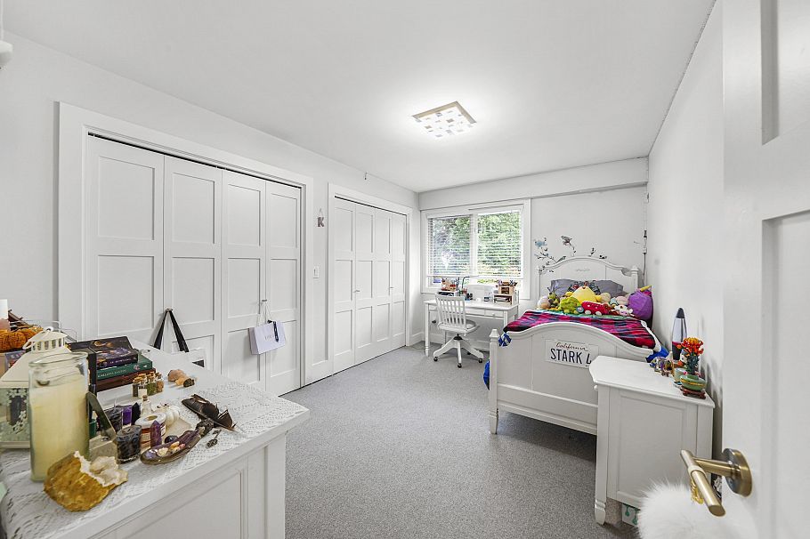 5154 Ranger Avenue North Vancouver, BC - 29