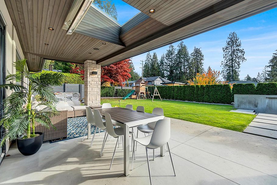 5141 Sarita Avenue North Vancouver, BC - 26