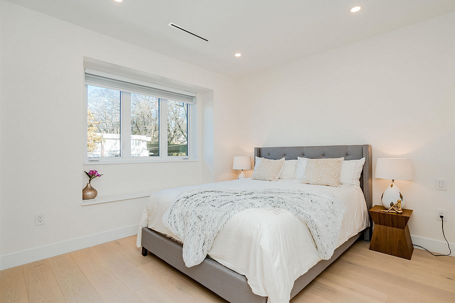 3321 W 37th Avenue Vancouver, BC - 19