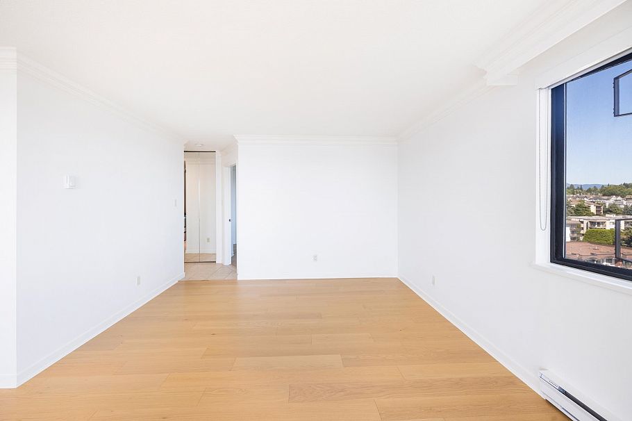 1202 444 Lonsdale Avenue North Vancouver, BC - 12