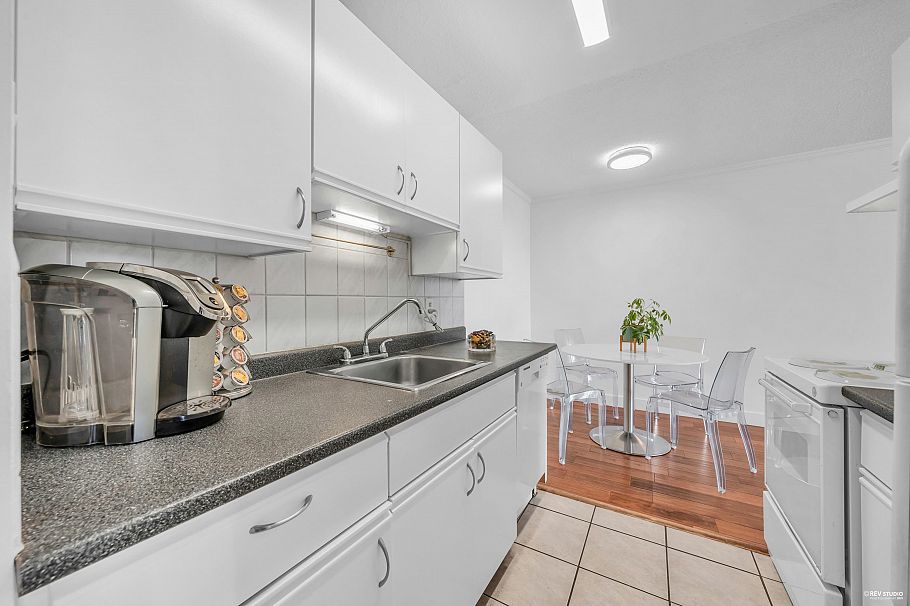 1812 2016 Fullerton Avenue North Vancouver, BC - 10