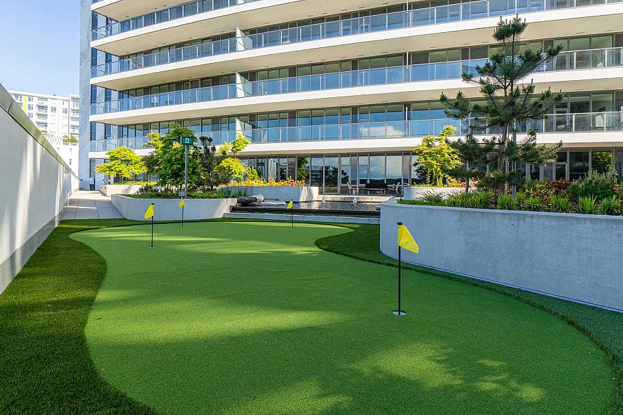 582 8608 Hazelbridge Way Richmond, BC - 31