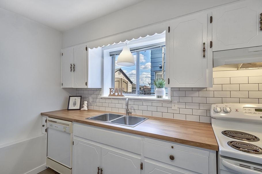 3609 E 29th Avenue Vancouver, BC - 27