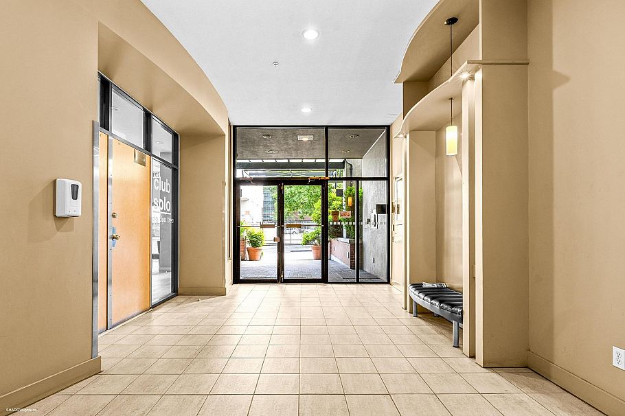 207 2228 Marstrand Avenue Vancouver, BC - 5