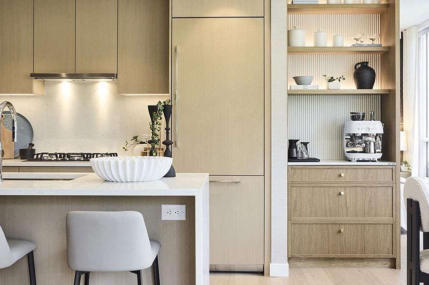 614 6036 Gray Avenue Vancouver, BC - 4