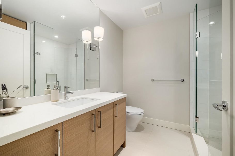 3336 W 38th Avenue Vancouver, BC - 28