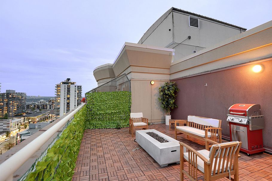 1604 121 W 15th Street North Vancouver, BC - 19