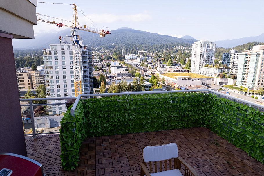 1604 121 W 15th Street North Vancouver, BC - 32